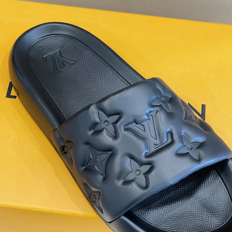 Louis Vuitton Shoe 